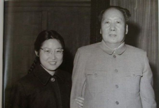 pg电子娱乐平台1986年毛主席忌辰李敏没有前往毛主席纪念堂：爸爸是不会怪我的(图2)